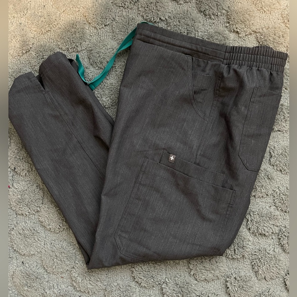 FIGS Yola Skinny Scrub Pants 2.0